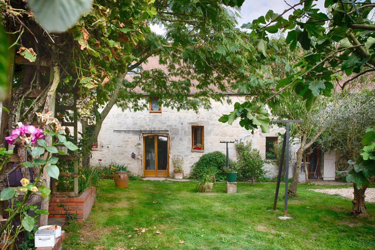 La Ferme Des Nonains Apartment Montjavoult Exterior photo